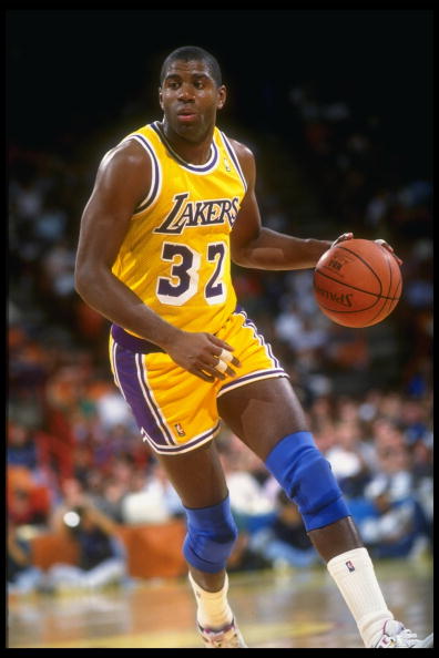 马刺更重半 马刺更重半